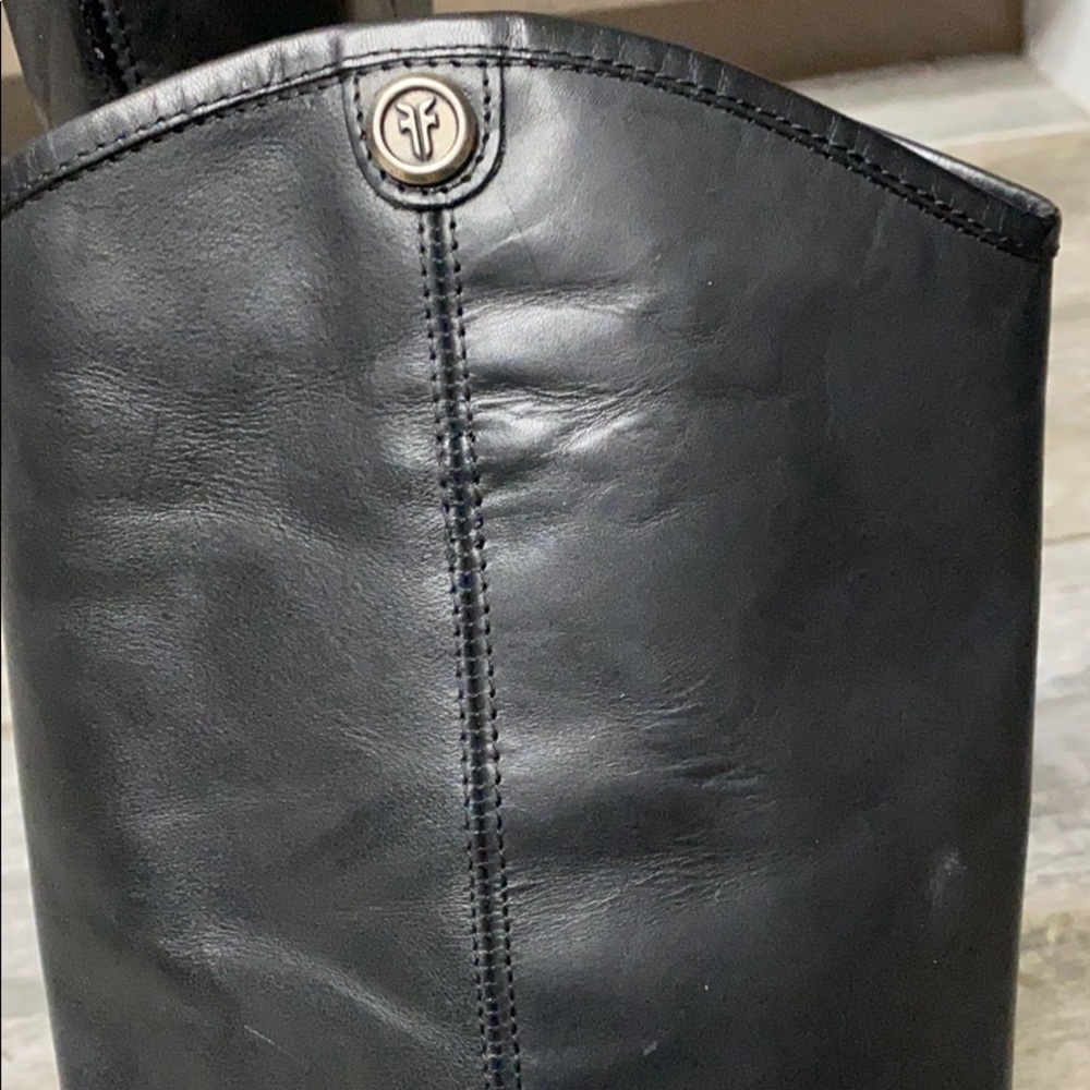 Frye Melissa Button 2 Riding Boots 9 B - Picture 5 of 16